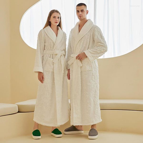 Roupa de dormir feminina Roupões de banho grossos e quentes Moda masculina de flanela de dois andares Roupões de banho de luxo Casal extragrande Alongar Conforto Roupão de banho