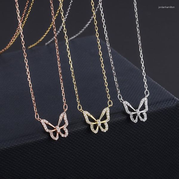 Halsketten mit Anhänger für Damen, modisch, niedlicher Schmetterling, kleiner glänzender Kristall, geometrisch, hohl, weiblich, trendige Halskette, Geschenk