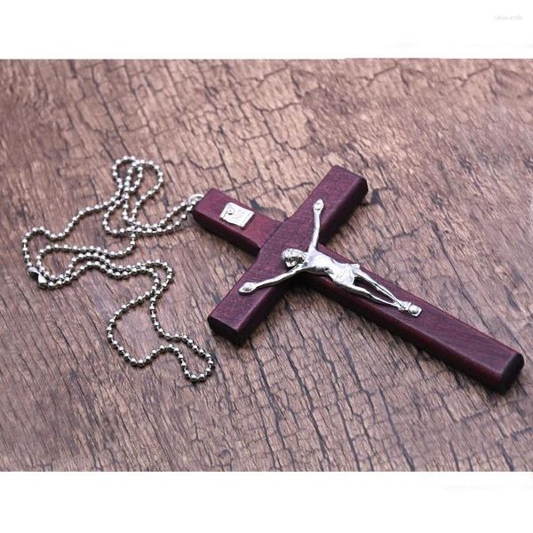 Colares com Pingente de Madeira Religioso Jesus Cruz Colar Crucifixo Cristão Pingente com Corrente Jóias Amuleto Presentes Para Homens