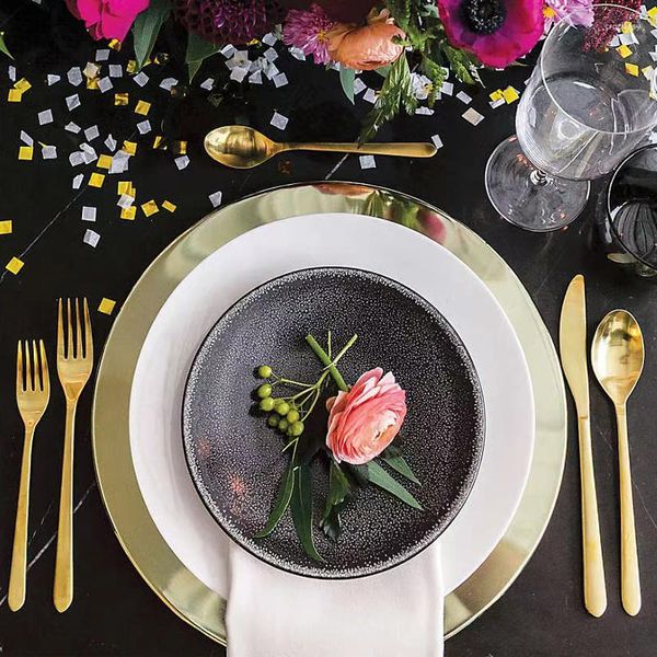 Тарелка круглый роскошный металлический золото зарядное устройство для свадебной вечеринки декоративные оптовые наборы серебряная медная массовая обстановка