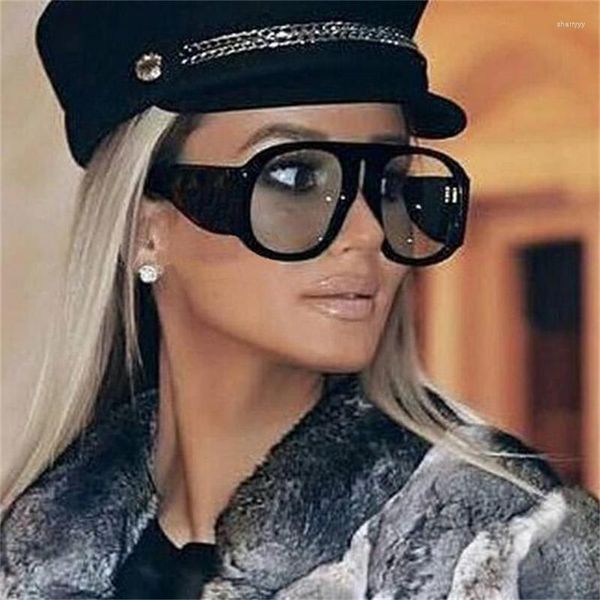 Occhiali da sole oversize da donna Vintage Designer di marca Occhiali da sole da donna con montatura grande Gradient Black Oculos Gafas