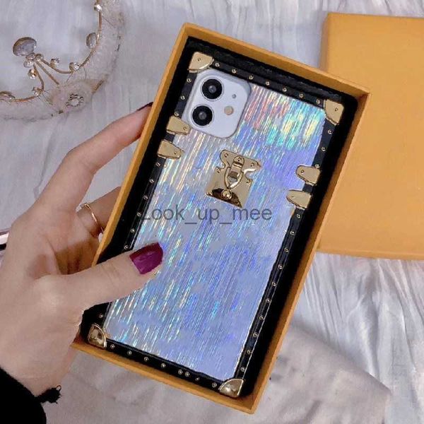 Custodie per telefoni Fashion Deluxe per iPhone 11 12 13 14 pro max XS XR Xsmax 7 8 plus Gold Stamping Letters Cover per cellulare in pelle fiore HKD230807