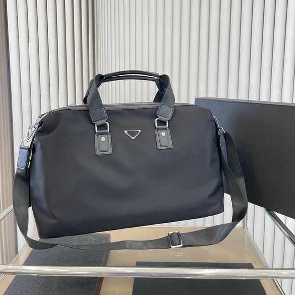 Man Woman Tote Bag Designer Duffle Bag Black Travel Bags Nylon Handles Luggage Fashion Weekend Totes With Shoulder Strap