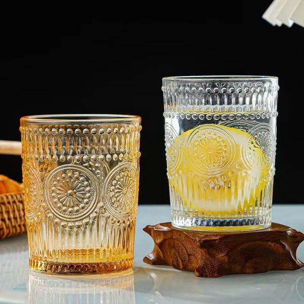 wholesale Bicchieri da bere vintage Bicchieri da acqua romantici Bicchiere in vetro romantico goffrato per succhi Bevande Birra Cocktail AU07