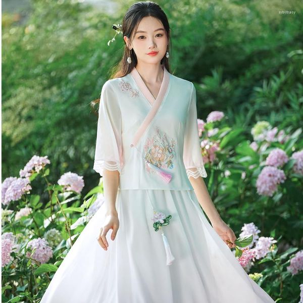 Damenblusen S-4XL, chinesischer Stil, verbesserte bestickte Applikation, Hanfu-Bluse für Frauen, schräge Öffnung, halbe Ärmel, schlankes Tang-Anzug-Oberteil
