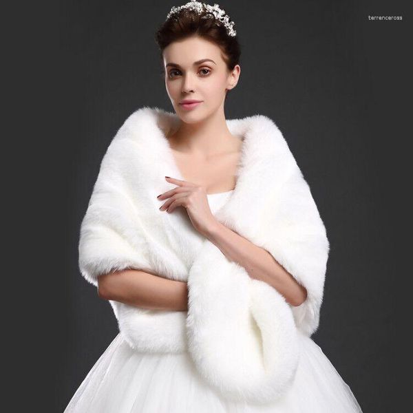 Sciarpe Arrivo Inverno Sposa Scialle in pelliccia sintetica Imitazione Avvolgere Matrimonio Unreal White Black Red Fluffy Warm Cape