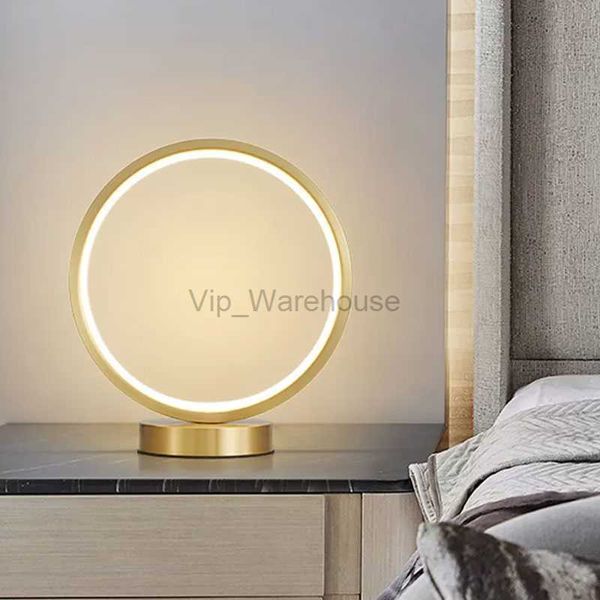 Morden LED Lampada da tavolo da lettura da scrivania Luci per camera da letto Comodino Studio Moda nordica Alluminio Desktop Decorazione domestica Anello Cerchio HKD230807