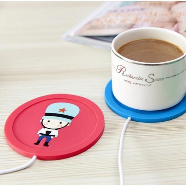 Tapetes de mesa Carregamento USB Aquecido Desenho animado PVC macio Almofadas anti-molhadas Lindo jogo americano Aquecedor de copos