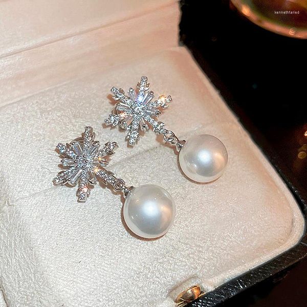 Brincos pendurados CAOSHI pingente de zircônia brilhante de luxo para senhora, acessórios para cerimônia de noivado, joias de pérola simulada graciosas para casamento