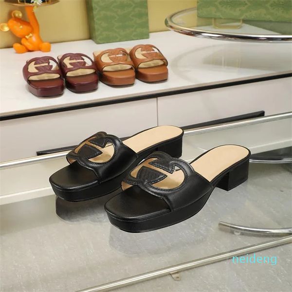 Designer - Sandali classici Pantofole moda Ultime Comode Casual Versatile Premium 35-43