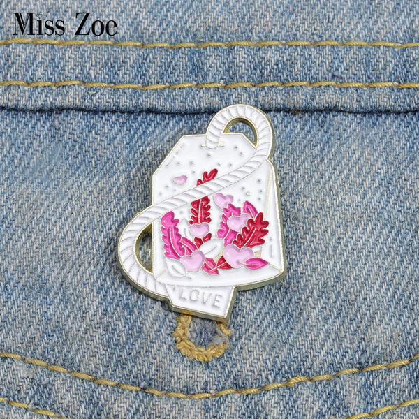 Liebe Teebeutel Emaille Pins individuelle rosa Kräuter Broschen Revers Abzeichen Pflanze Tee Schmuck Geschenk für Freunde