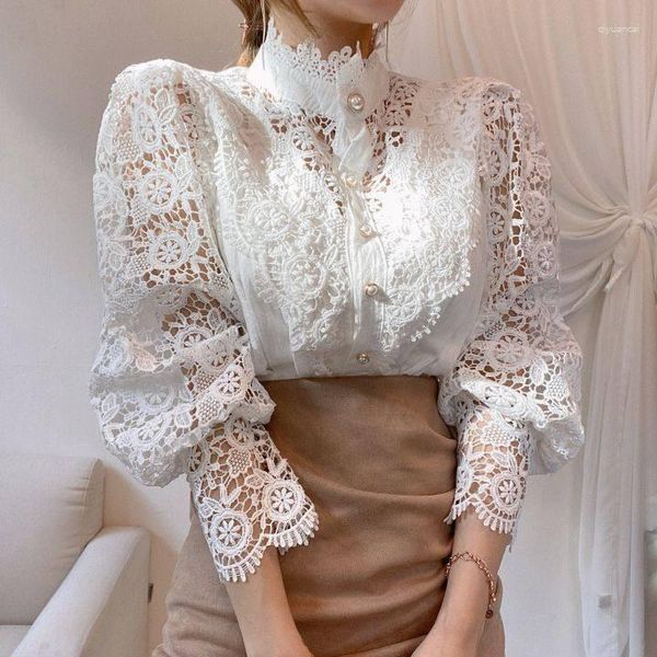 Kadın bluzları Fransız tarzı gevşek montaj ve benzersiz düğme ağır iş dantel kesim çiçek patchwork uzun kollu ayakta duran yakalı gömlek