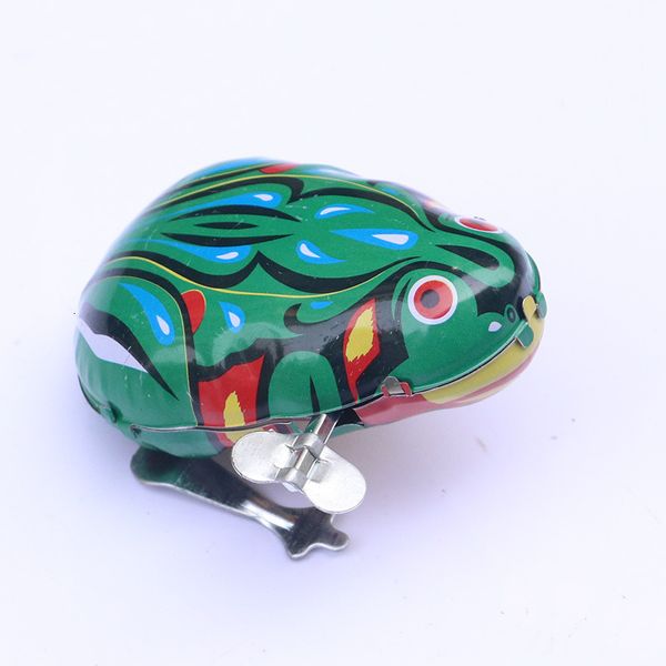 Giocattoli divertenti Bambini Classic Tin Wind Up Clockwork Jumping Iron Frog Giocattolo Action Figures Giocattolo per bambini Bambini Giocattoli classici per ragazzo Regalo Baby 230807