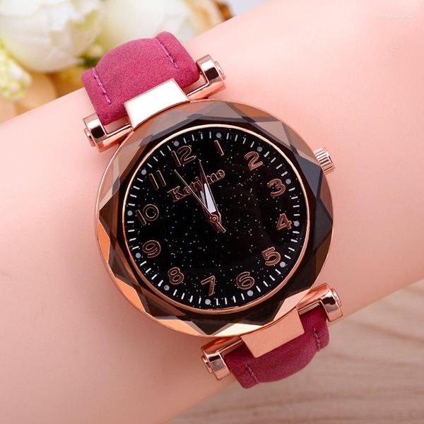 Orologi da polso 2023 Tiktok Boom Star Face Simple Ladies Watch Versione coreana Fashion Belt Quartz Trend