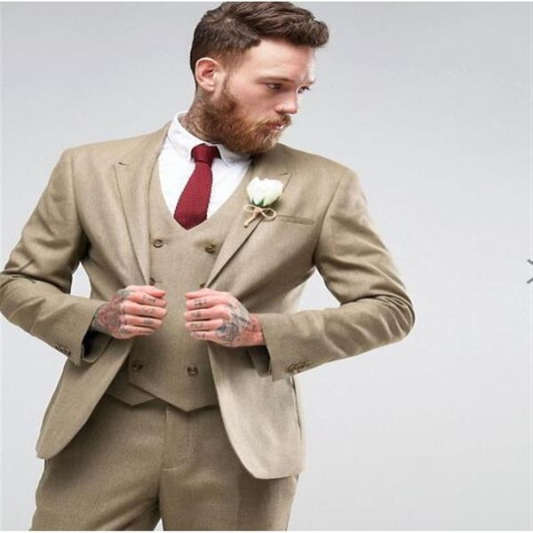 Smoking da sposo Groomsmen Picco Risvolto Bello Marrone Chiaro Abiti Da Uomo Matrimonio Prom Cena Uomo Blazer Giacca Pantaloni Gilet Cravatta M1261N