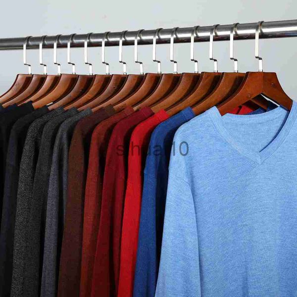 Camisolas Masculinas Outono Novo Suéter Masculino de Malha Fina Negócios Casual Pulôveres com decote em V Estilo Clássico Confortável Magro Suéter Básico Marca Masculina J230808