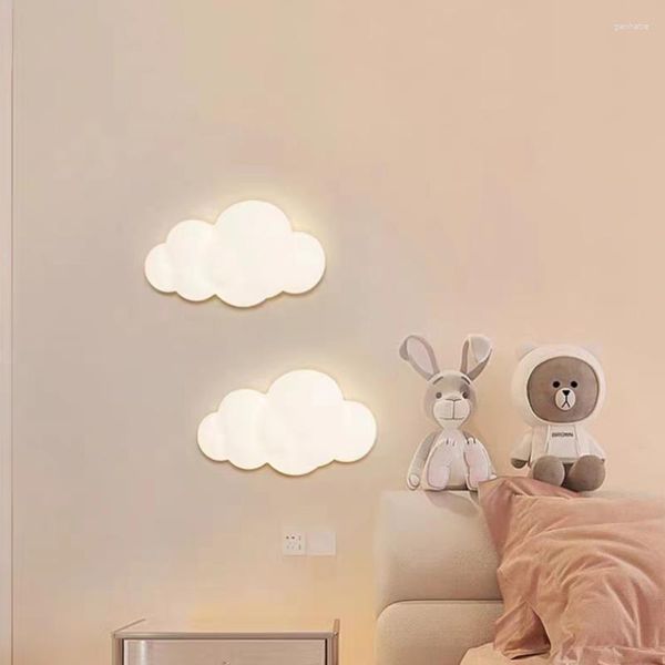 Lampada da parete PE White Cloud Lampade per camerette per bambini romantiche Lampade da comodino per camera da letto per ragazze calde semplici Luci da corridoio per corridoi