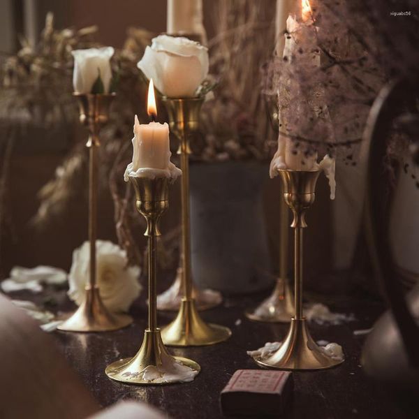 Kerzenhalter aus Messing, Einzelkopfhalter, Heimdekoration, amerikanischer exquisiter goldener Retro-Kerzenständer, Hochzeits-Party-Dekoration