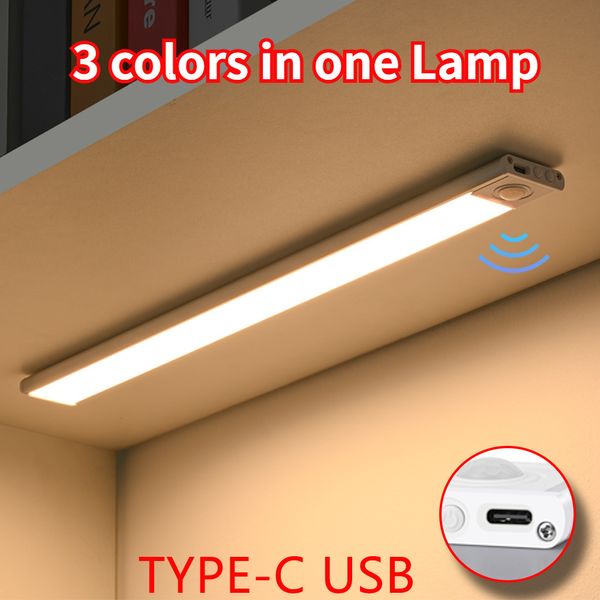 Andere Wohnkultur Nachtlicht TYPEC USB Lichter Bewegungssensor LED Drei Farben in einer Lampe für Küchenschrank Schlafzimmer Kleiderschrank Innenbeleuchtung 230807