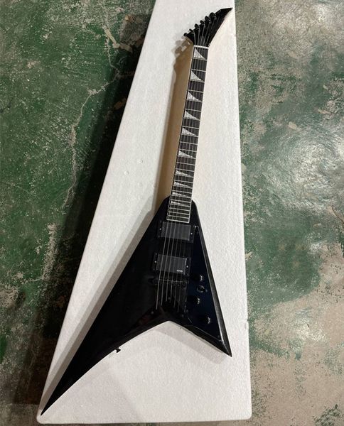 Chitarra elettrica nera a forma di V OEM di fabbrica con corpo passante, offerta logo / colore personalizzabile