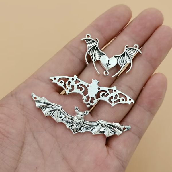 30 PÇS Bat Charms Mixed Halloween Spooky Flittermouse Flying Vampire Bat Connector Charms Pendants DIY para fazer joias Crafting X-09