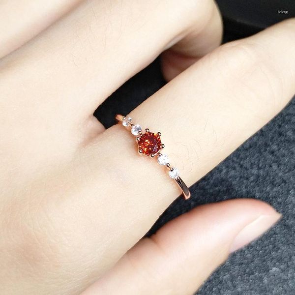 Кластерные кольца Ruby Ring Женское европейское и американское простая индивидуальная полоса Crystal Topaz Gemstone Gemstone