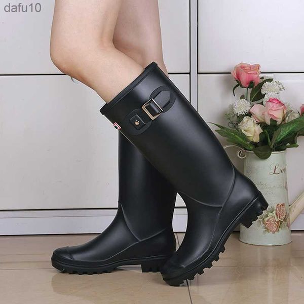 Botas de chuva femininas antiderrapantes Botas de chuva femininas fofas resistentes ao desgaste ao ar livre espessas estilo coreano sapatos de chuva L230704