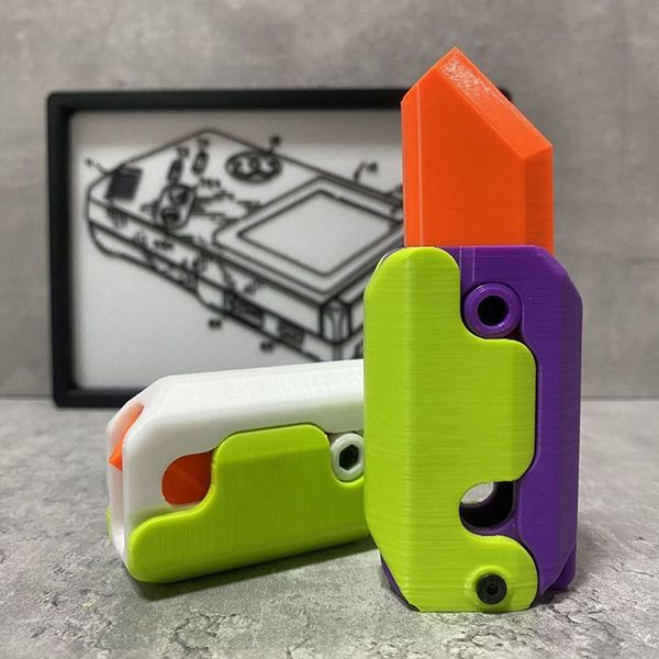 Oggetti decorativi Figurine Stampa 3D Gravity Cub Jumping Piccolo coltello di ravanello Mini modello Studente Giocattolo di decompressione antistress 230809