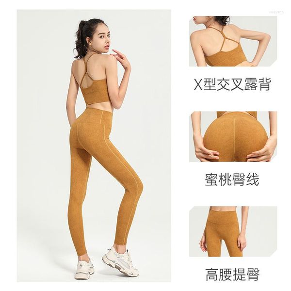 Set attivi Abbigliamento da allenamento per donna Set da yoga senza schienale Reggiseno sportivo e leggings Indossare abbigliamento da palestra Atletico