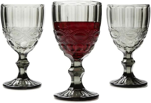 Taças de vinho Szhome 10 onças Taça de vidro colorido com haste 300 ml Vintage padrão em relevo Romântico Drinkware para festa de casamento i0809