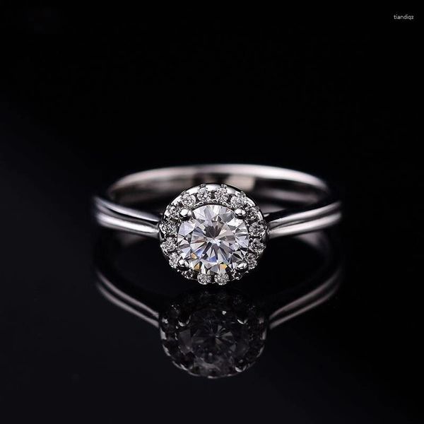 Cluster Rings Anel de ouro branco Moissanite GRA Certificate 0,50ct D VVS Luxo Sterling Silver 925 para mulheres