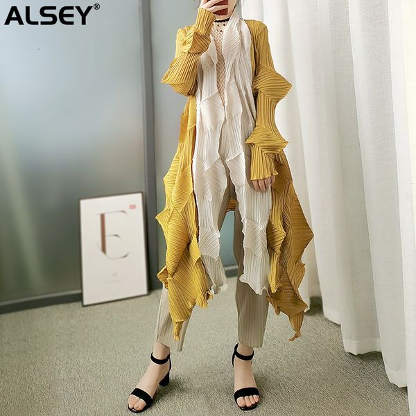 Trench Coats Feminino ALSEY Miyake Diamond Plissado Patchwork Cor Irregular Clash Casaco Longo Lapela Cardigan Colorblocking Vestido 2023 Outono 230808