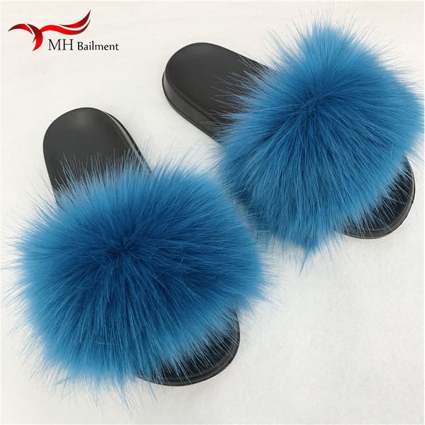 Pantofole Faux Fur Women Home Fluffy Flat Slides Comfort invernale Furry House Sweet Shoes Pantofola femminile Infradito indoor 230808