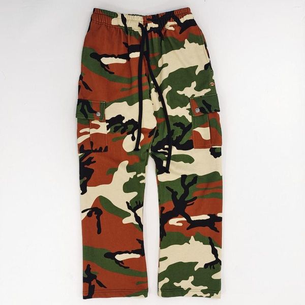 Pantaloni da uomo Spring Lip Print Pantaloni sportivi cargo con fibbia argento militare di alta qualità Casual Camouflage Street Style