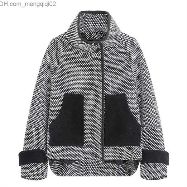 Casaco de lã feminino Down Parkas Houndstooth curto Casaco de lã feminino 2023 Primavera e outono Casaco de bolso solto Inverno Preto e branco Jaqueta de lã Top feminino Z230809