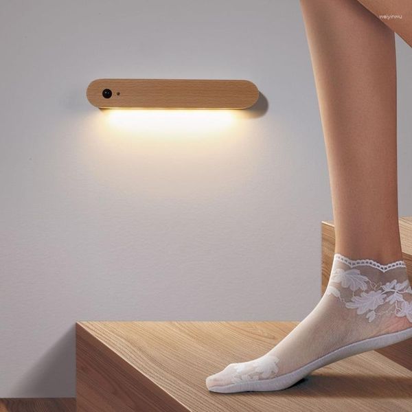 Nachtlichter Infrarot-Induktionslicht für den menschlichen Körper, Treppengarderobe, kleine Lampe, USB wiederaufladbar, Wanddekoration, LED