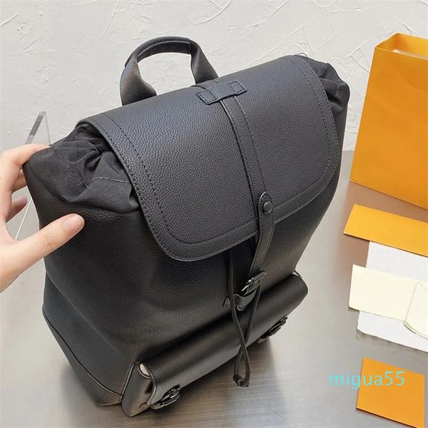 Siyah çanta erkek tasarımcıları sırt çantaları kitap çantaları bayanlar moda all-fatch büyük kapasiteli seyahat çantası trend siyah arka paketi