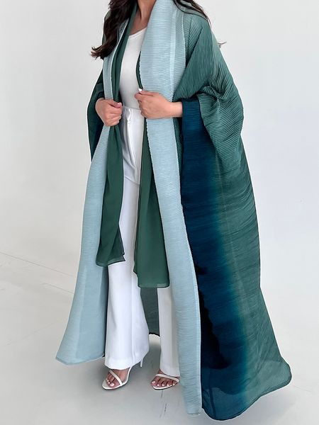 Женские траншевые пальто мияке плиссированные градиентные ветряные ветки 2023 Летнее оборудование воротнич