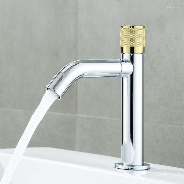 Rubinetti per lavabo da bagno Placcatura in acciaio inossidabile Rubinetto singolo per lavabo freddo Sfera verticale rotante Lavaggio vernice oro nero