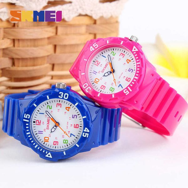 Fashion SKMEI Casual Kids Watches 5bar Orologi da polso al quarzo impermeabili Jelly Kids Clock Orologio per bambini 1043