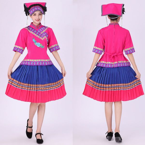 Abbigliamento da palcoscenico in stile etnico Hmong Costume da spettacolo di danza popolare ricamato Top + set di gonna abbigliamento da festival Abbigliamento da donna Miao con cappello