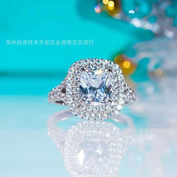 Versione alta Tiffay 925 Sterling Silver Plated True Gold Princess Fang Mosang Diamond Ring Light Luxury Group Set Wedding