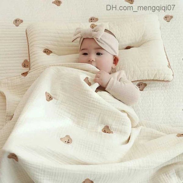 Cobertores Swaddling Millancel Ins Hot Recém-nascido Cobertor de Urso Coreano Bordado Cobertor de Dormir Infantil Algodão Roupa de Cama Z230809