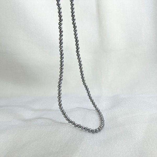 Girocollo Collana di perle di conchiglia grigio scuro da 4 mm