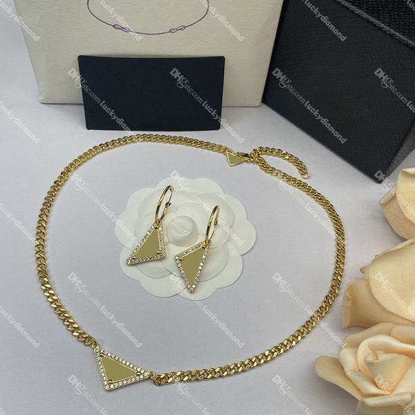 Umgekehrtes Dreieck Eardrop Frauen Anhänger Halskette INS Kristall Creolen Gold Silber Halskette mit Buchstaben