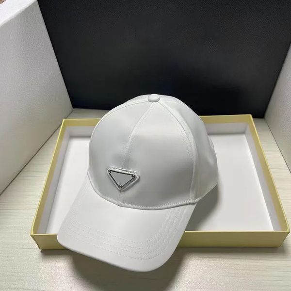 Дизайнер бейсболки роскошная шляпа классическая черная треугольная логотип шляпа мода повседневная шляпа с уличной шляпой высокое качество высокое качество