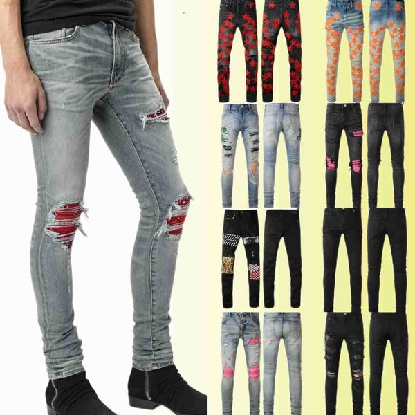 Hombres negros Pantalones vaqueros rasgados Pantalones de diseñador para cintura media Slim Fit Parche de leopardo Estampado azul claro largo Algodón Autocultivo Hacer vieja Lavadora True Stack 000