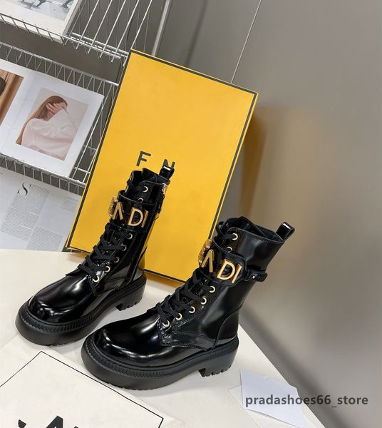 2023 novo fundo grosso couro patente chelsea martin botas sapatos cd moda confortável acolchoado designer de luxo sapatos estilo punk mulheres comprimento médio botas curtas