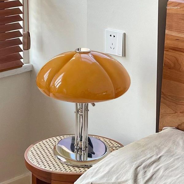 Настольные лампы скандинавские современные лампы ретро спальня гостиная тыква изучайте прикроватную атмосферу
