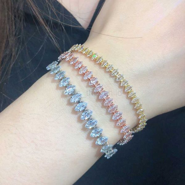 Bracelets de charme transparente em forma de olho diamante aaa zircão de pulseiras ajustáveis ​​de tênis para mulheres amigas presentes 2022 Nova moda de casamento na moda